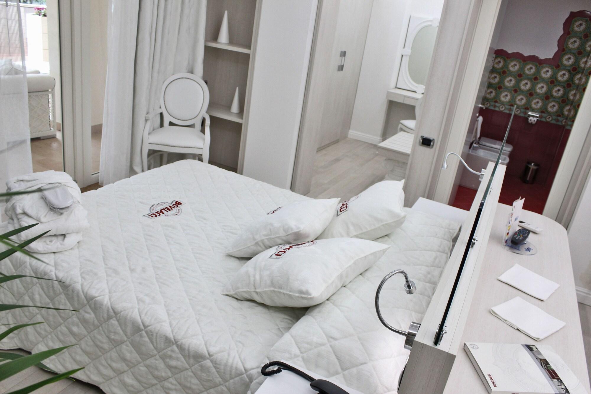 Boutique Hotel Paradiso Bovelacci Milano Marittima Exterior photo